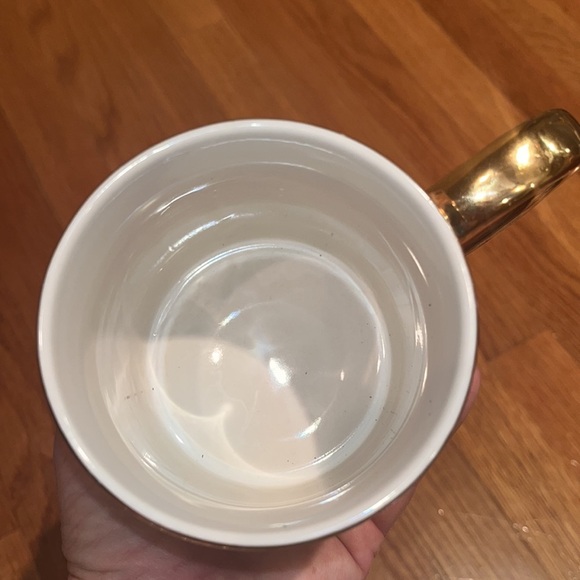 Anthropologie letter H floral mug by Rifle Paper Co, in preowned condition - Picture 3 of 6